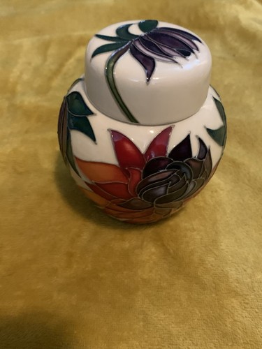 Moorcroft ruby red small - ruby,