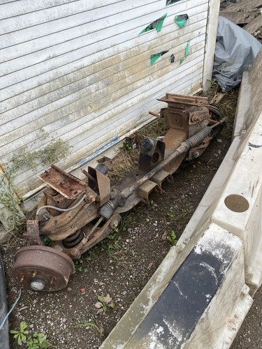 Bedford front axle complete - bedford,