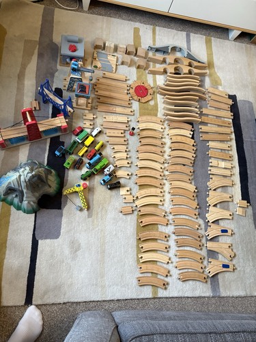 Huge wooden train set - train,