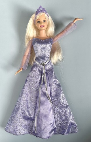 Barbie 2004 vintage - 🤍,