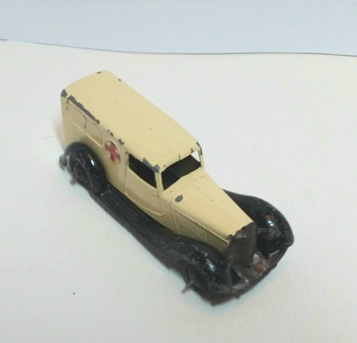 1940s dinky bentley ambulance - bentley,