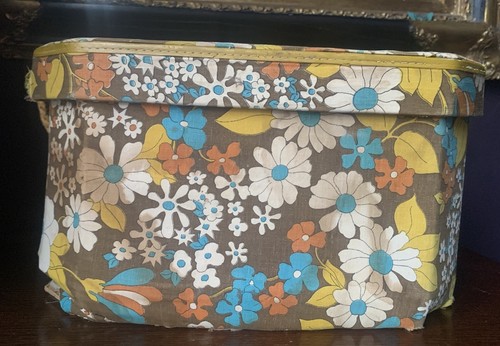 Vintage retro 1960s mod groovy - vintage,