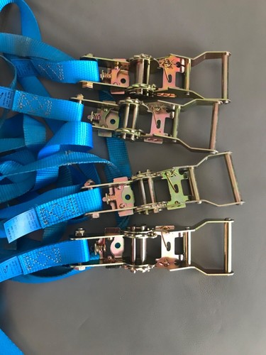 Small ratchet straps used - small,