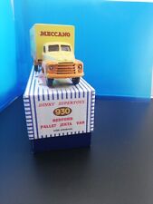 Dinky Supertoys Bedford 930