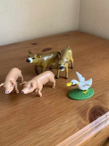 Elc aaa calves piglets - &,