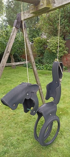 Childs horse tyre swing - tyre,