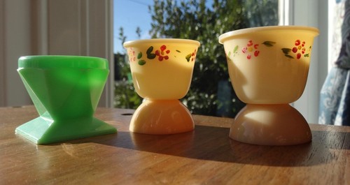 Lot three vintage plastic - lot,