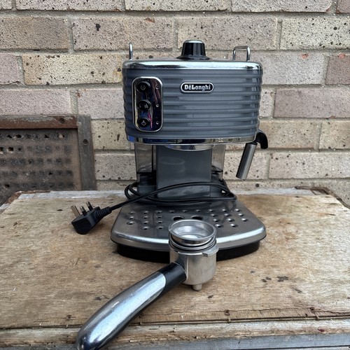 Delonghi espresso machine - delonghi,