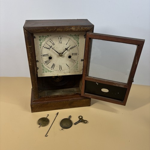 Waterbury shelf clock wood - waterbury,