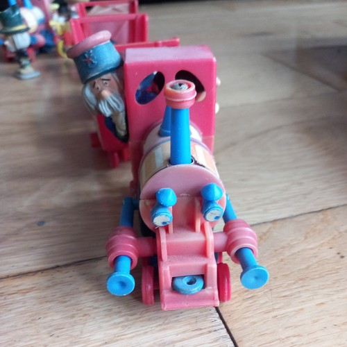 Magic roundabout vintage corgi - roundabout,