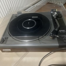 Vintage Pioneer PL112D 2 speed Turntable. Fully working great condition 
