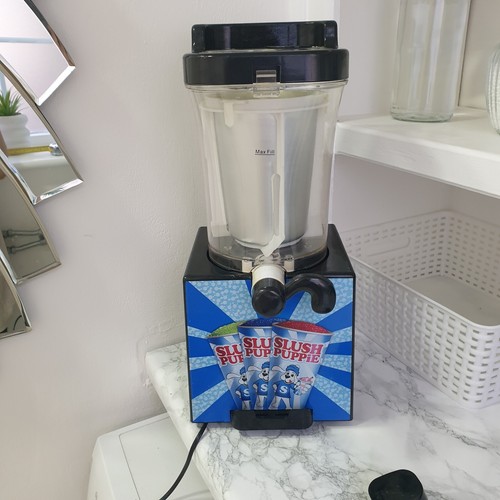 Slush puppie machine - puppie, frozen