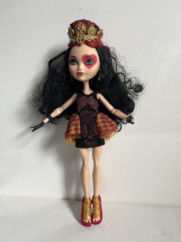 Ever after high - lizzie, hearts