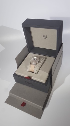 Oris watch never been worn - watch-,