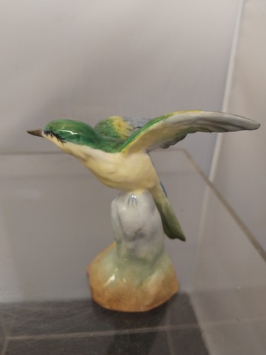 Crown staffordshire jones - j, t