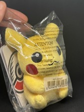Pokemon - Pokemon Centre - Pikachu #3 - Plush - Sitting Cutie - BNWT