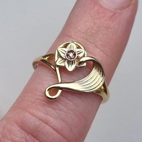 Hallmarked 9ct clogau yellow - 9ct,