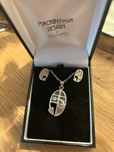 Silver mcintosh design - silver,