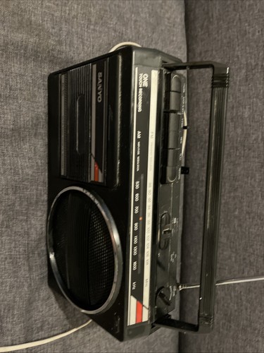Sanyo m2709f boombox - boombox, radio