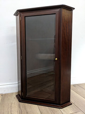 DISPLAY CABINET Stag Minstrel