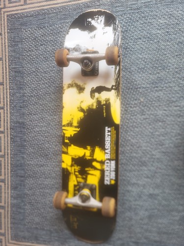 Zered bassett skateboard zoo - zered,