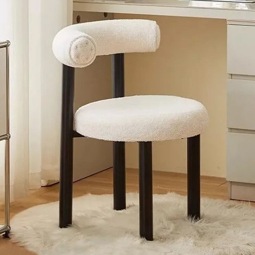 Minimalist lliving room - minimalist,