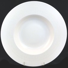 PAUL COSTELLOE CREAM for Wedgwood Rim Plate 11" NEW NEVER USED made England 