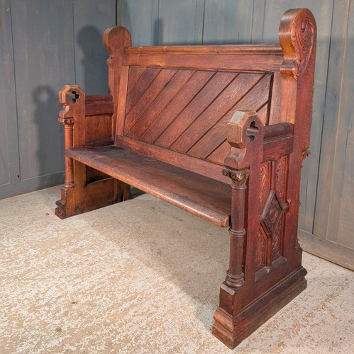 Highly carved oak antique - highly,