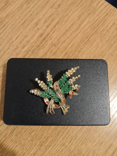 Exquisite heather brooch - heather,