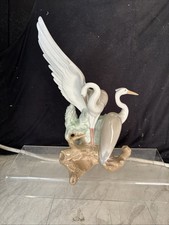 LLADRO NAO Porcelain Figurine