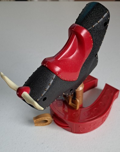 Bratz rodeo bull - bratz,