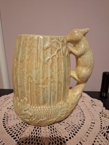 Vintage pottery squirrel acorn - pottery,