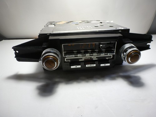 Vintage delco car - vintage, radio