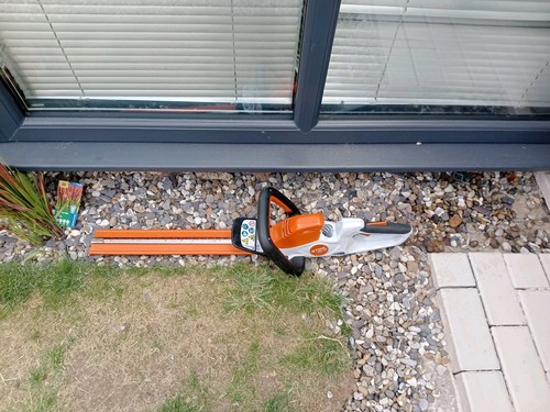 Stihl hsa cordless hedge - 30,