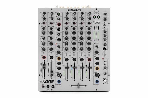 Allen heath xone 4 - &,