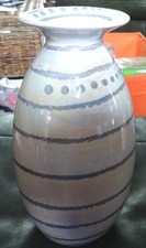 ANITA HARRIS pearlescent 20cm tall Minos vase