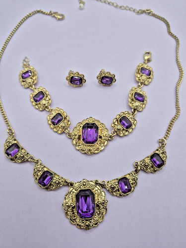 Vtg avon set signed - vtg, purple