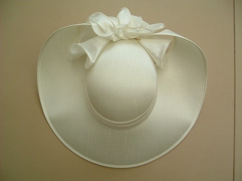 Vintage ladies ivory cream - vintage,