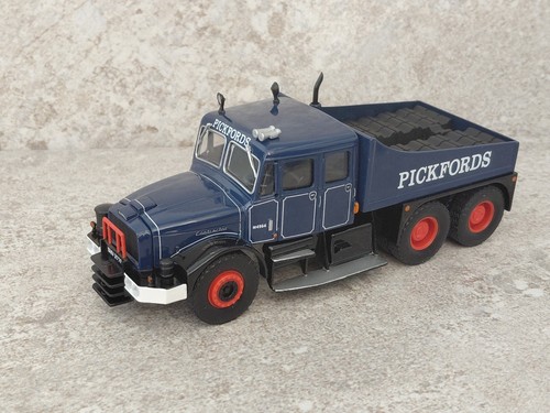 Corgi modern trucks - corgi,