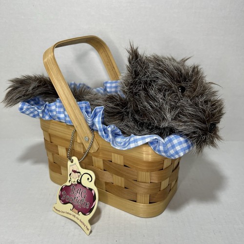 Wizard toto in basket - of,