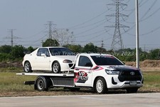 Truck Photo 12x8 - Toyota