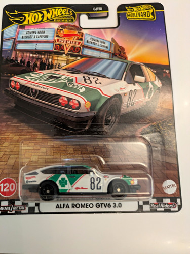 Hot wheels premium boulevard - hot,