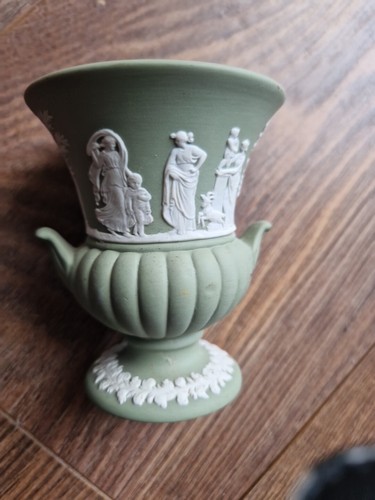 Wedgwood jasper ware green - wedgwood,