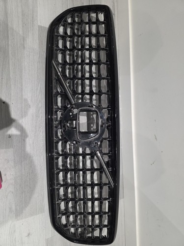 Volvo xc40 2022 genuine - 2022,