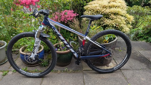 Carbon fibre scott scale 710 - scott,