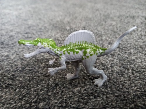 Spinosaurus hasbro jurassic - -,
