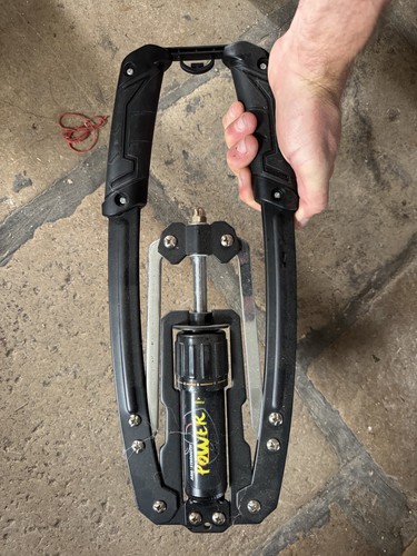 Power twister hydraulic chest - twister,
