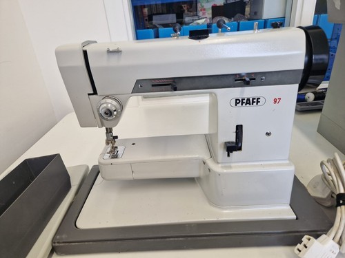 Pfaff sewing machine - 97,