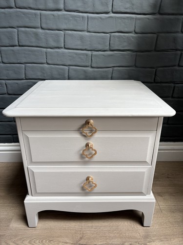 Vintage stag minstrel - minstrel, bedside