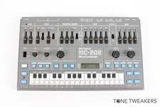 Roland MC-202 MicroComposer REFURBISHED analog VINTAGE SYNTH DEALER tb303 sh101 